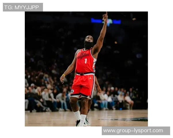 哈登总得分超越奥尼尔展现训练成果值得自豪的成就 哈登总得分超越奥尼尔展现训练成果值得自豪的成就