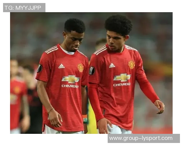 本福斯特称卡里克是曼联所需人才曼联球员面临的挑战无与伦比 本福斯特称卡里克是曼联所需人才曼联球员面临的挑战无与伦比