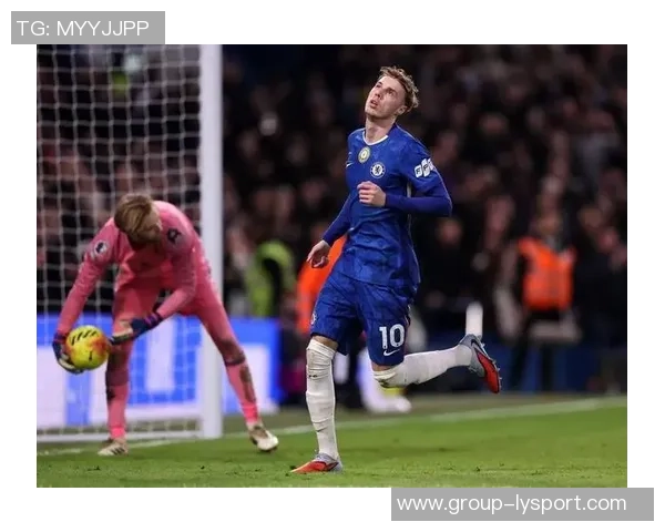 帕尔默原定复出战巴萨却因脚趾伤势再度缺席对枪手比赛 帕尔默原定复出战巴萨却因脚趾伤势再度缺席对枪手比赛