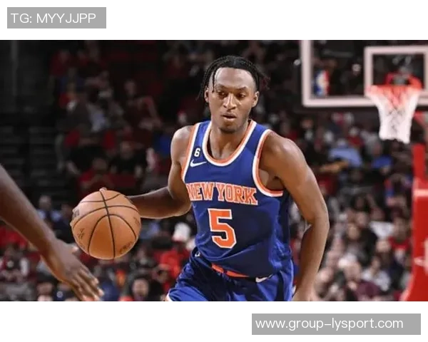 米西表现出色6投5中轻松斩获10分6篮板3助攻1抢断2盖帽正负值高达18