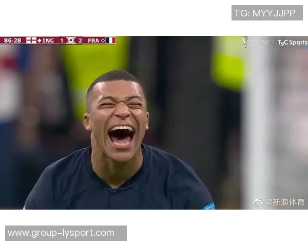 阿玛德社交媒体分享摸姆伯莫光头视频齐尔克泽调侃为何不能参与摸头活动